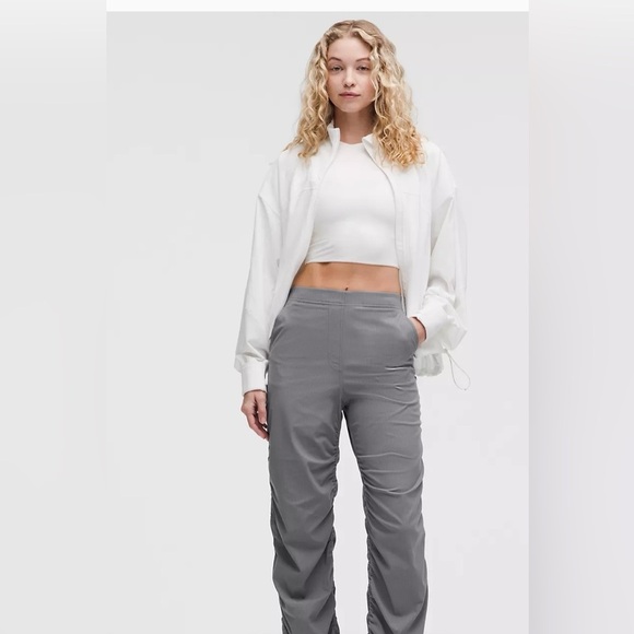 Lululemon Dance Studio Slim-Fit High-Rise Flared Pants XS NWT - Picture 1 of 14